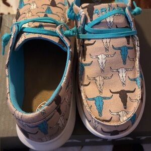 Ariat women Western Print Shoes - Tan and Blue